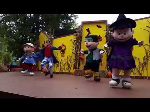 Canada's Wonderland - Charlie Brown LIVE -Full Performance