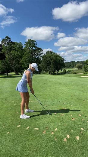 Mastering Your Golf Swing: Tips for Female Golfers