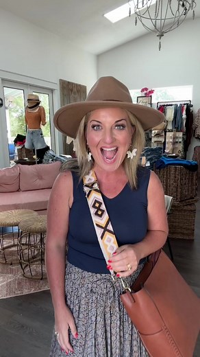 19K views · 235 reactions | Boho Style transformed to Classic Style in a few seconds? What is this wizardry? The best part about investing in good clothing pieces is the styles can be switched up and still work in multiple genres. #bohoclothingstyle #classicclothingstyle #styletips #fashiontips #willyoutryit #sweetelaineboutique | Sweet Elaine Boutique | Facebook