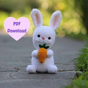 Lapin blanc bonhomme de neige tenant une carotte amigurumi modèle au crochet PDF - Etsy France