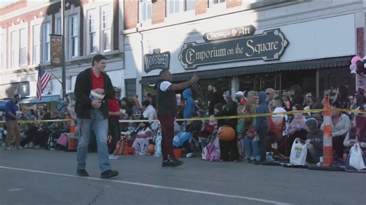 58th Annual Maple Leaf Parade showcases over 180 floats in Carthage