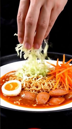 Công thức nấu mì gói siêu tốc 10 phút: Món ngon đơn giản, hấp dẫn tại nhà #Shorts