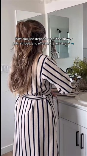 Wrap yourself in cozy comfort! 🛁💞 The Coral Fleece Striped Bathrobe is ultra-soft, warm, and highly absorbent — perfect for after showers or lounging on chilly mornings. Its striped design adds a touch of elegance to your daily routine. ❄️✨ #Raidley #HomeComfort #BathEssentials #CozyStyle | Terozi-E