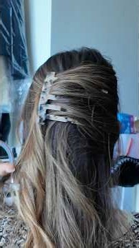 An easy and cute way to wear a hair comb | #hairstyles #haircomb #hairstyle | Lylo Fa