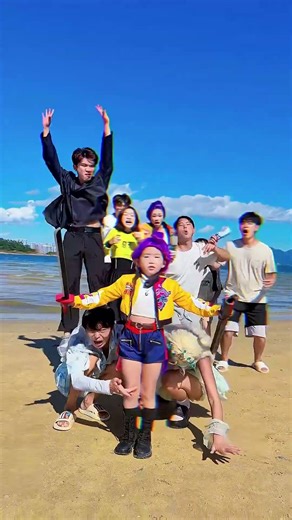 鲁米一出，全场膜拜。#college #love #funny