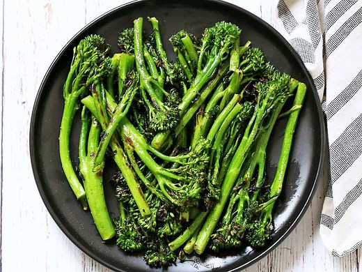 This Easy Grilled Broccolini Is My Favorite Summer Side Dish
