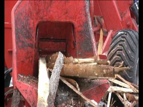 FARMI CH260HFC wood chipper