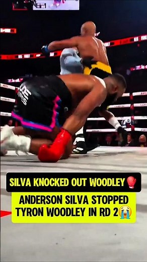 Anderson Silva KO's Tyron Woodley🚨