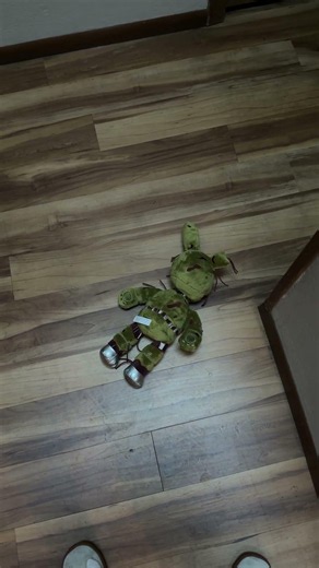 Rare Five Nights at Freddy’s Springtrap Plush with Removable Limbs?! 😱 | FNAF Collectible