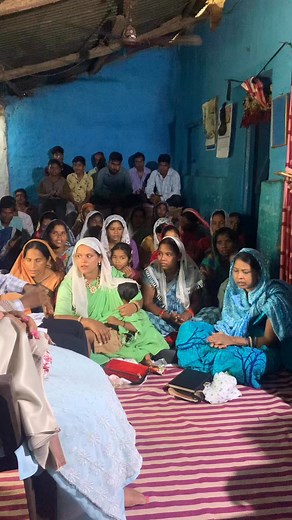 Everyone had a great time singing. | India Sewa