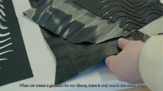 2.2K views · 189 reactions | A meeting of minds ~ between @RollsRoycecars and Iris van Herpen, who discusses her personalized design process and the parallels between Rolls-Royce’s bespoke cars and her Haute Couture craftsmanship. Watch the full episode of Rolls Royce’s ‘Inspiring Greatness’ series on Youtube, link in bio. #irisvanherpen #hautecouture #rollsroyce | Iris van Herpen | Facebook