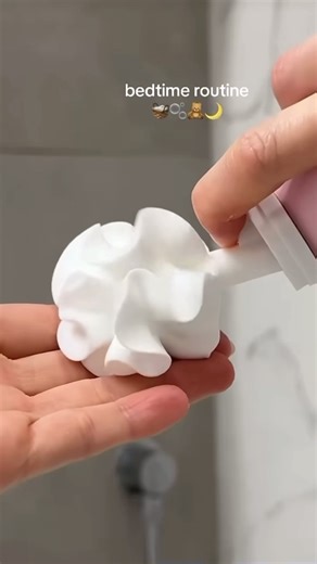 Everyday shower bedtime routine/aesthetic asmr #aesthetic #skincare #asmr