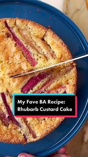 Delicious Rhubarb Custard Cake Recipe