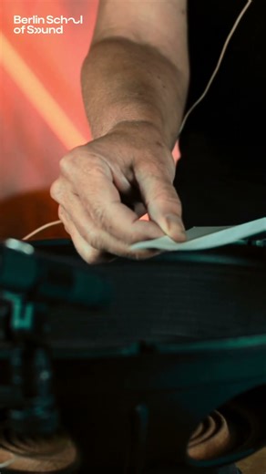 Antje Vowinckel | Sound Poetry Performance | Berlin School of Sound #shorts