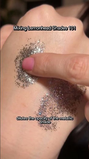 How to Layer Glitter for the Best Custom Shade