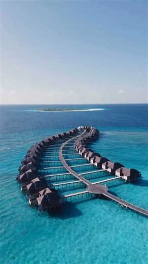 JA Resorts & Hotels on Instagram: "The kind of morning where the ocean is your alarm 🌊. Wake up to the feeling of being far away from your everyday at JA Manafaru, Maldives. Captured by @bonnie rakhit. #JAResorts #JAMoments #JAManafaru"