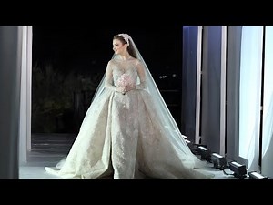 All Eyes on this Zuhair Murad Bride's Entrance !