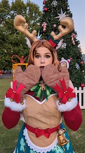 oops, my hand slipped 😆😆 FR tho, how cute is this design?! I just got it in game and I LOVE IT SO MUCH!! #marvelrivals #marvelrivalscosplay #squirrelgirl #squirrelgirlcosplay #christmas | Kayla Jean Cosplay