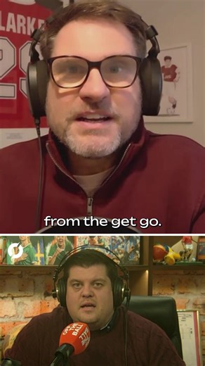 🗣️ 'I'll just remind you that not every Premier League legend or star was brilliant from the get go!' 🗣️ 'Dennis Bergkamp wasn't great at the start! Didier Drogba...' Adrian Clarke looks at Viktor Gyökeres' form, and the rumours that Arsenal could be going in for Julian Alvarez to replace Gabriel Jesus up front. | ⚽️ Football on Off The Ball.