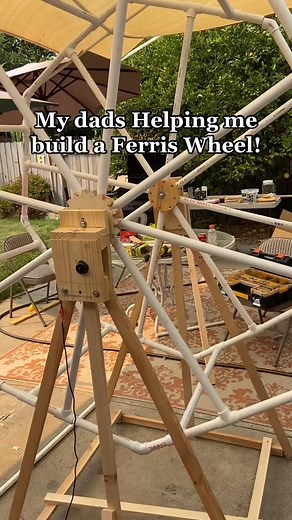 How to Make a DIY Wooden Ferris Wheel: Craft with the Best Dad