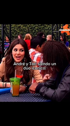 419K views · 10K reactions | André y Tori siendo un duo iconico #bycrisz #reels #nickelodeon #victorious #VictoriaJustice | ByCrisz Cine | Facebook