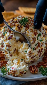 Pineapple Cheese Ball Ingredients 16 oz (450g) cream cheese, softened 1 cup crushed pineapple, well-drained (press out all extra juice) 1 cup shredded sharp cheddar cheese ...... Full Recipe in Coʍmеոτ 💬 | Fresh Recipes