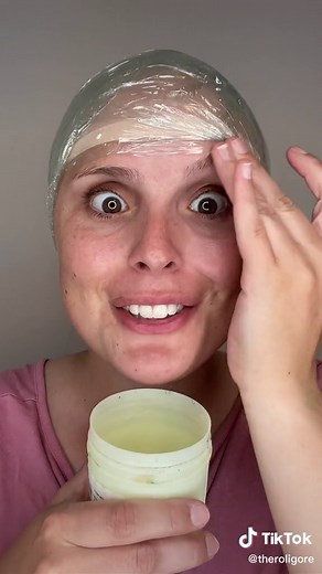 Peppa doesnt look too well 😬 #peppapig | this one smells great