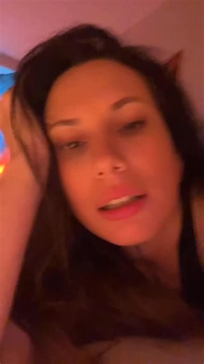 MISS CREEPY TV on Instagram: "Have you heard about what was allegedly discovered inside Devil’s Tower in Wyoming? 🤯 Some say this revelation could change everything we think we know about our world. The video comes from the TikTok account: @nunchakusdragon And what if this formation wasn’t a mountain… but the petrified trunk of a giant ancient tree? 🌍🌳 _____ Avez-vous entendu parler de ce qui aurait été découvert à l’intérieur de la Devil’s Tower, dans le Wyoming ? 🤯 Selon certains, cette ré