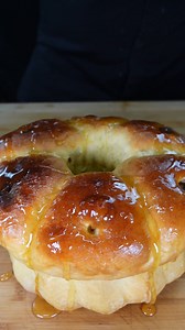 58M views · 942K reactions | A dessert fresh and delicious, with those citrucy flavor that will leave you smitten! Foodqood INGREDIENTS 1 Grapefruit 2 Eggs 100 g Sugar 7g Baking powder 500 g Cake flour 30 g Butter | Giallozafferano Loves Italy | Facebook