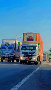 Long drive pe chal 🫣🚛🤓 // #aashikkhan #truckdriver #viral #viralreels #mewati | Aashik Khan