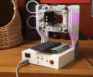 DIY Laser Engraver With RGB