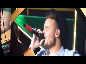 HD - One Direction - Ready To Run (live) TZ7 @ Wien, Vienna, Austria OTRA 2015