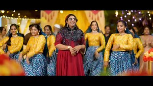 3.8M views · 150K reactions | തരംഗം സൃഷ്‌ടിച്ച ചേലക്കുറിമാനം... Link : https://youtu.be/atcp3TXMBvc Kandal Madham Thallum | Chela Kurimanam Mappila Trending Song | Shahaja #chelakkurimanam #shahajamalappuram #kandalmadham | Millennium Audios | Facebook