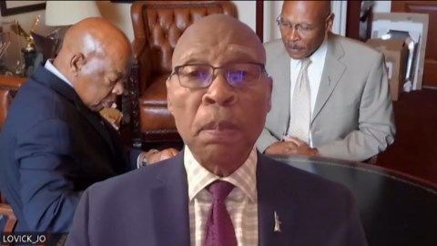 Washington lawmakers propose to lower threshold for DUI