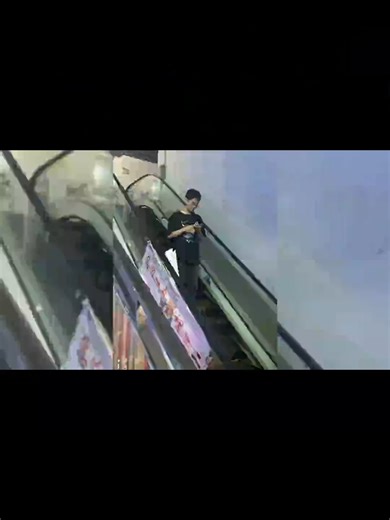 Hướng dẫn an toàn khi sử dụng thang cuốn