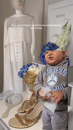 Little bit shy 👉🏽👈🏽 #bridalroom #bride #wedding #morocco #moroccanwedding #bridal #trend #viral #bridalroomdecor👰 #opening #smallbusinesslove #love #viral #trend | Evently Chic