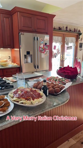 Italian Christmas Dinner: A Festive Feast