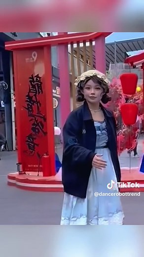 Barbie Dance #dance #robot #life | Robot