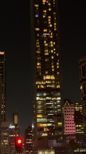 Here is the second tallest building in downtown Los Angeles California 🏙️😍🇺🇸 | Life in America