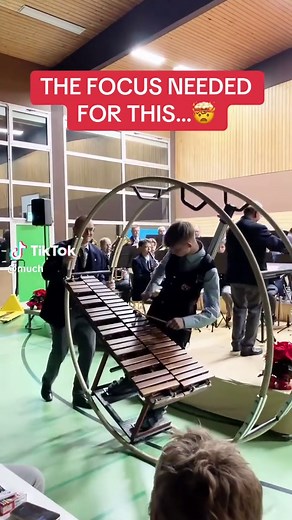 Amazing Xylophone Player Shows Incredible Skills