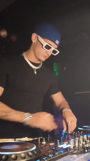 JXL | 3 song transition #dj #jxl #djtransition #clubdj #viral | Instagram