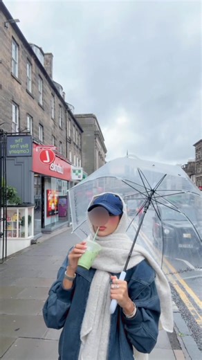 Exploring Kuwait: Culture and Daily Life Insights