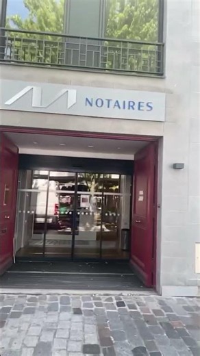 🔑 Promesse de vente d'un appartement signée à Rueil-Malmaison ! #shorts