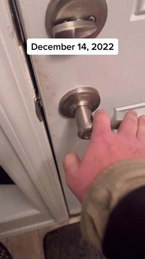 Supply chain crisis recap. Hopefully this time it doesn’t get flagged for unsafe acts. DO NOT ATTEMPT ANYTHING YOU SEE #centraloregontruckcompany #orientationonmonday #washington #idaho #montana