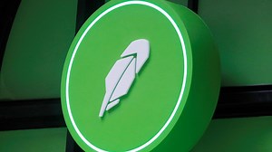 Robinhood announces it will close 5 offices