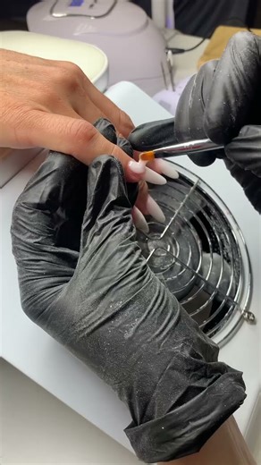 💅 How Long to Wear Long Nails? 💫