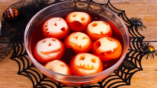 Alcohol Free Halloween Punch (Apple & Blueberry)