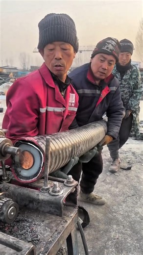 Easy technique for cutting cable with a machine