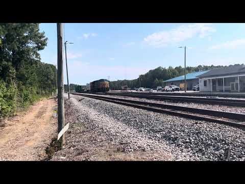 CSX 5469 switching cars in Maxwell Yard on 9-16-25