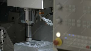 The work process of the milling CNC machine